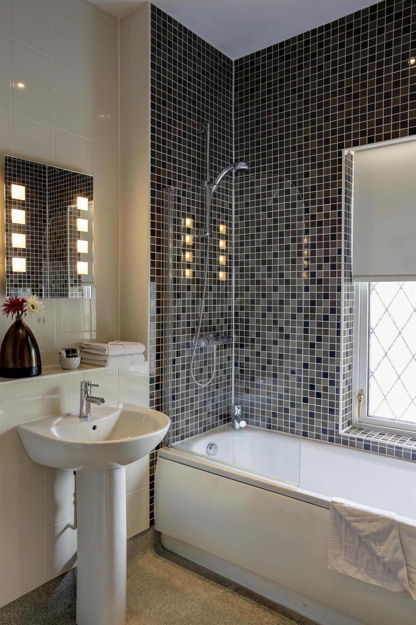 Best Western The Westley Hotel Бирмингам Екстериор снимка